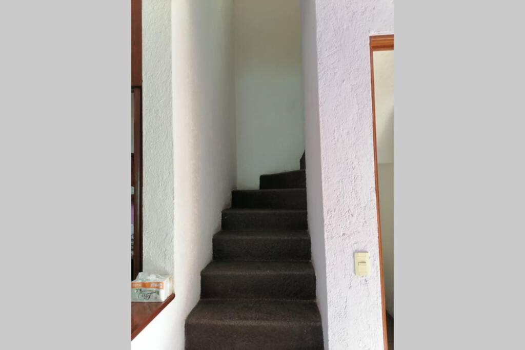 Bonita Casa Amueblada Para 12 Personas A 3 Kms Del Centro Cuernavaca Exterior photo